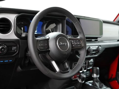Used 2025 Jeep Wrangler Unlimited Sport S 4xe AWD/4WD image 13