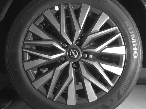 Used 2025 Nissan Altima 2.5 SV image 14