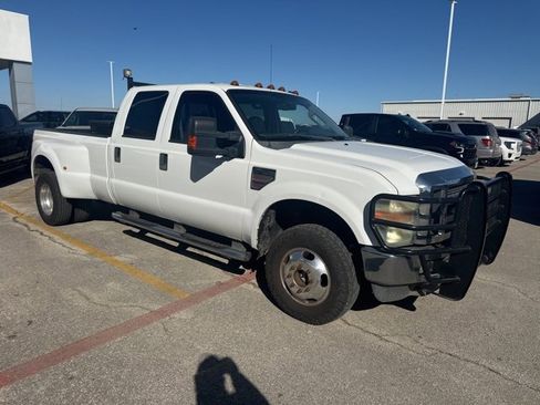 Used 2008 Ford F350 Lariat image 3