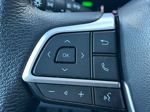 Used 2022 Toyota Sienna XLE image 29