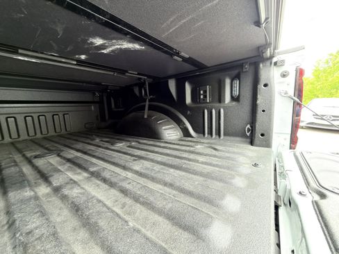 Used 2025 Ford F350 Platinum AWD/4WD image 20