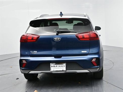 Used 2020 Kia Niro LXS image 7