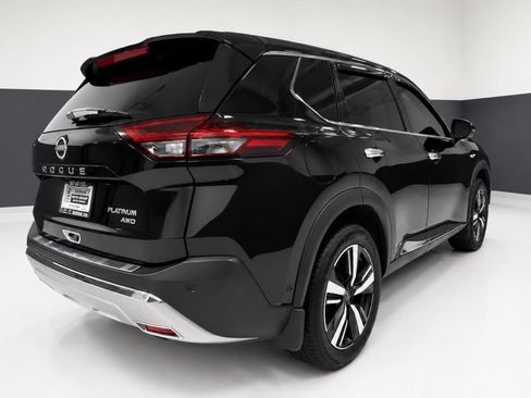 Certified 2023 Nissan Rogue Platinum w/ Platinum Premium Package AWD/4WD image 8