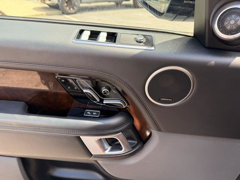 Used 2020 Land Rover Range Rover AWD/4WD image 22