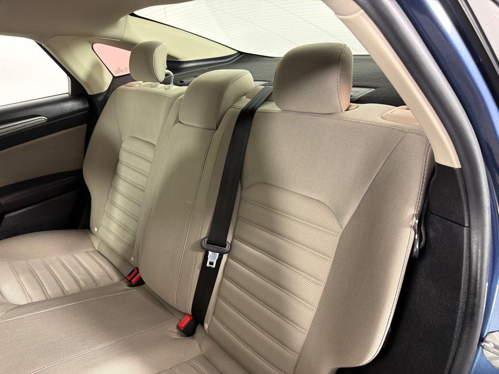 Used 2019 Ford Fusion S FWD image 19