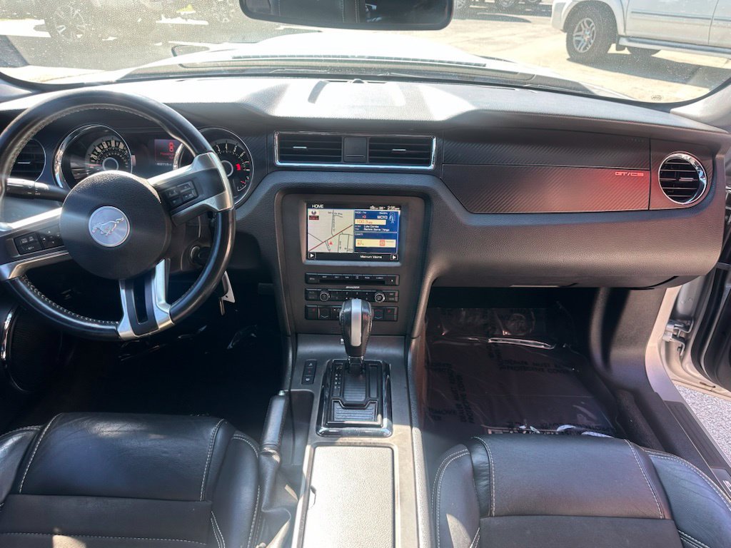 Used 2013 Ford Mustang GT Premium w/ Electronics Pkg RWD image 19