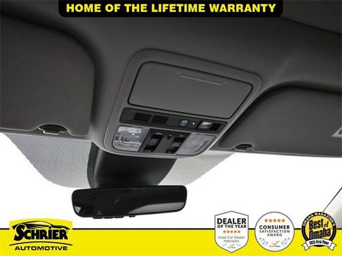 Used 2023 Honda Odyssey Touring image 17