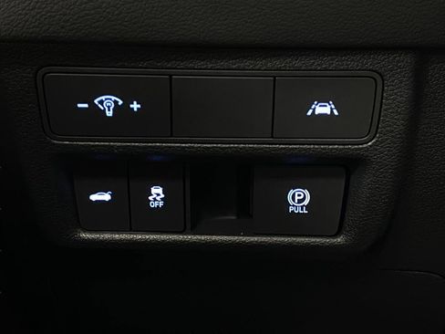 Used 2023 Hyundai Sonata Limited image 13