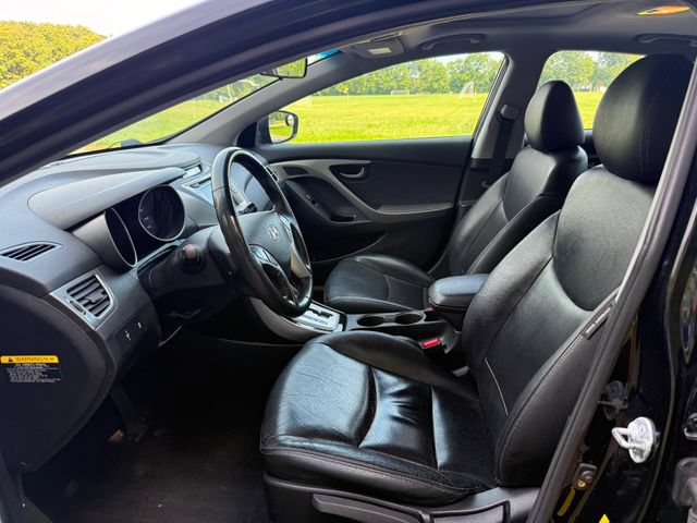 Used 2011 Hyundai Elantra Limited w/ Premium Pkg 5 FWD image 7