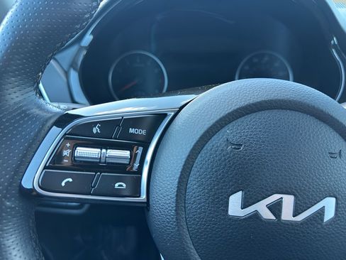 Used 2022 Kia Seltos SX AWD/4WD image 20