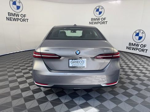 New 2027 BMW 530i xDrive w/ Premium Package AWD/4WD image 7