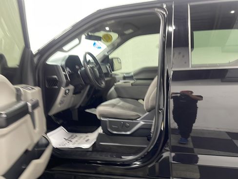 Used 2020 Ford F150 XLT w/ Equipment Group 302A Luxury AWD/4WD image 2