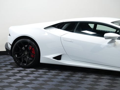 Used 2015 Lamborghini Huracan LP 610-4 AWD/4WD image 13