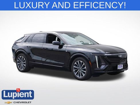 Used 2024 Cadillac Lyriq Sport AWD/4WD image 1