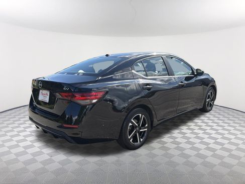 Used 2024 Nissan Sentra SV FWD image 16