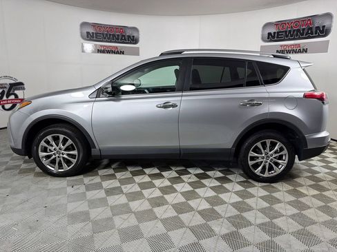 Used 2018 Toyota RAV4 Limited w/ Advanced Technology Package FWD image 7