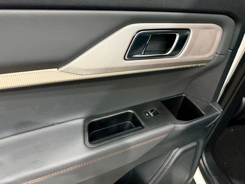 New 2026 Ford Explorer Active image 20