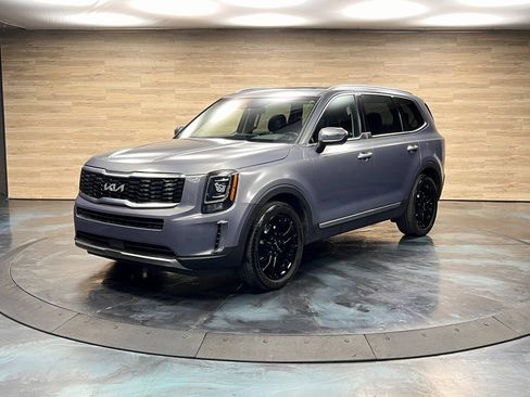 Used 2022 Kia Telluride S image 6