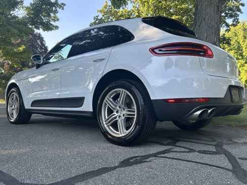 Used 2018 Porsche Macan S AWD/4WD image 32