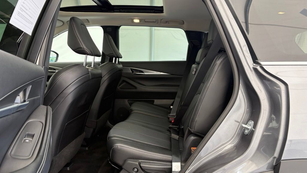 Used 2024 INFINITI QX60 Luxe AWD/4WD image 20