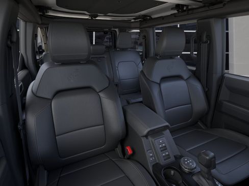 New 2026 Ford Bronco Badlands AWD/4WD image 10