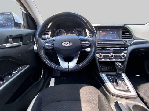 Used 2019 Hyundai Elantra Value Edition w/ Cargo Package FWD image 6