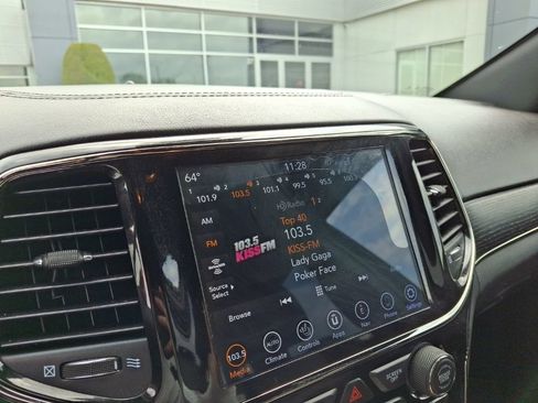 Used 2020 Jeep Grand Cherokee High Altitude AWD/4WD image 5