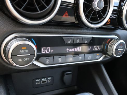 Used 2022 Nissan Sentra SV w/ All-Weather Package FWD image 29