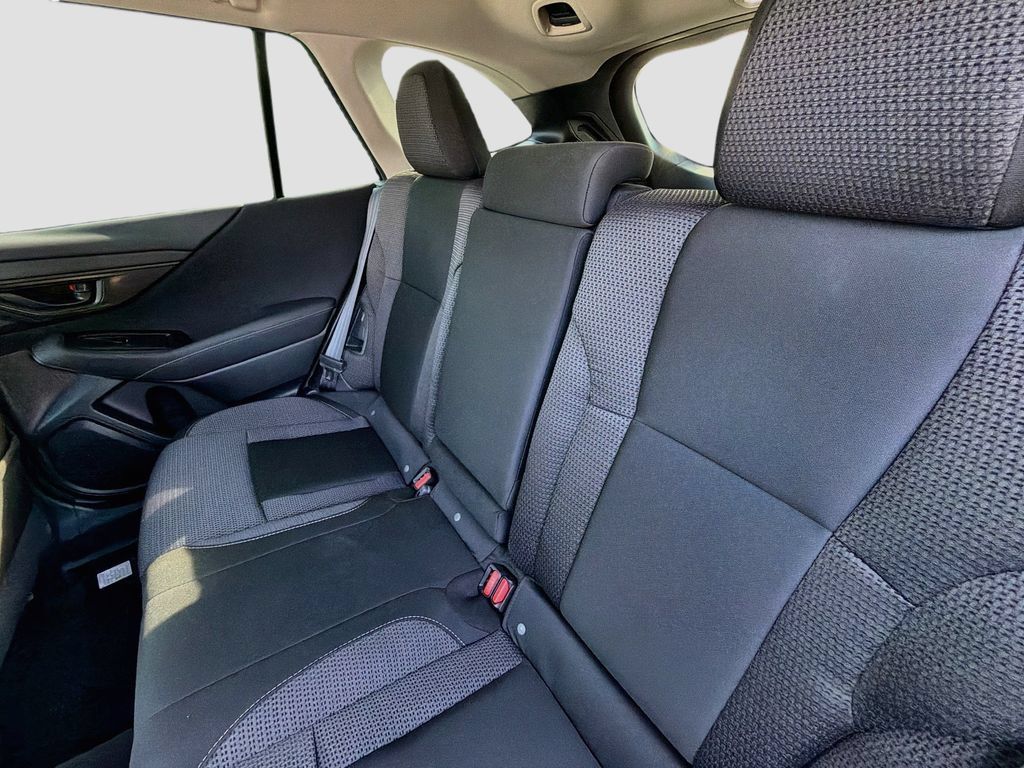 Used 2025 Subaru Outback w/ Popular Package #1A AWD/4WD image 11