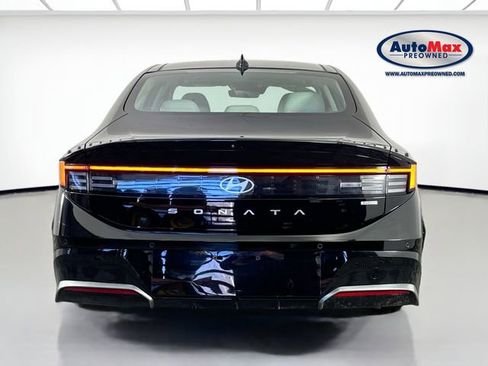 Used 2024 Hyundai Sonata Limited image 9