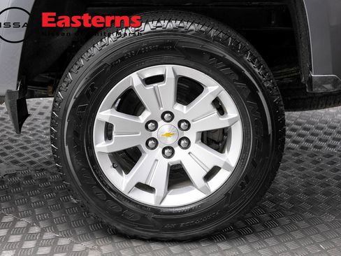 Used 2022 Chevrolet Colorado LT w/ Fleet Safety Package RWD image 8