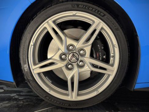 Used 2024 Chevrolet Corvette Stingray Premium Cpe w/ Z51 Performance Package RWD image 30