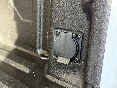 Used 2023 Chevrolet Silverado 3500 High Country w/ Z71 Off-Road Package image 6