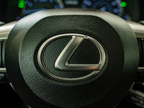 Used 2019 Lexus RX 350 AWD w/ Navigation Package image 23