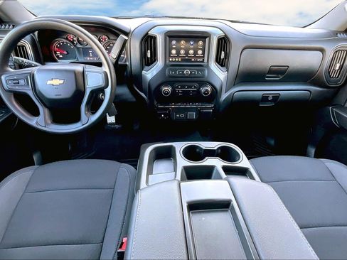 Used 2022 Chevrolet Silverado 1500 Custom image 8