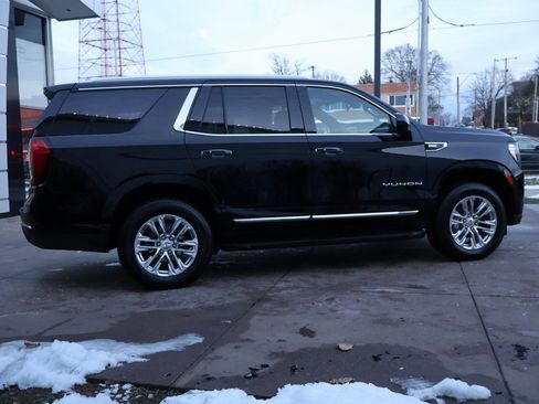 Used 2021 GMC Yukon SLT image 8