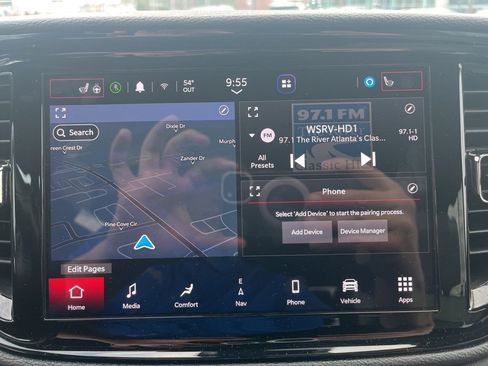 Used 2023 Dodge Durango GT image 38