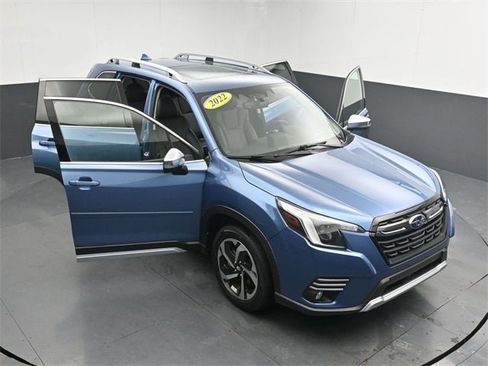 Used 2022 Subaru Forester Touring image 32