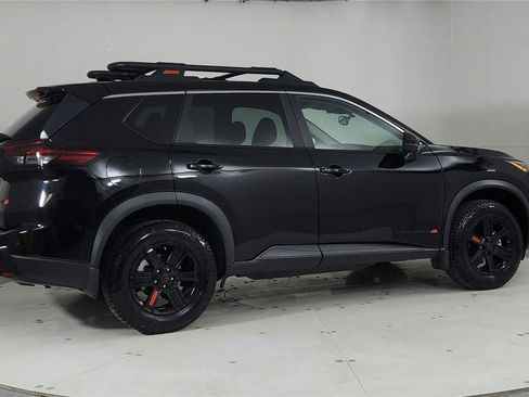 Certified 2025 Nissan Rogue SV w/ Rock Creek Premium Package image 7