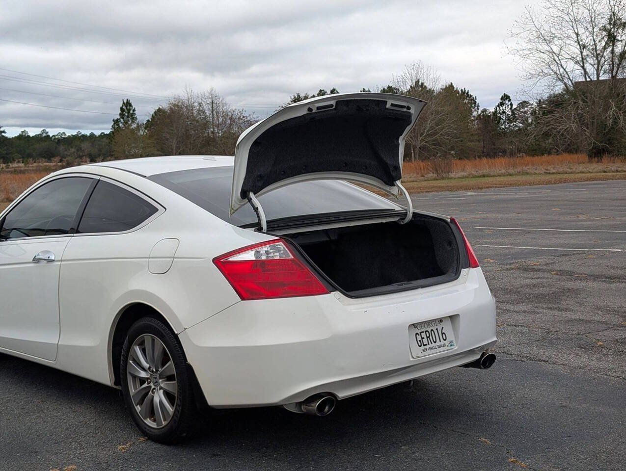Used 2010 Honda Accord EX-L image 23