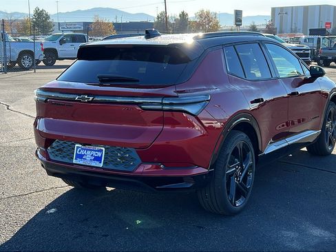 New 2026 Chevrolet Equinox EV RS image 5