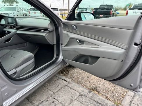 New 2026 Hyundai Elantra Sport w/ Cargo Package FWD image 21