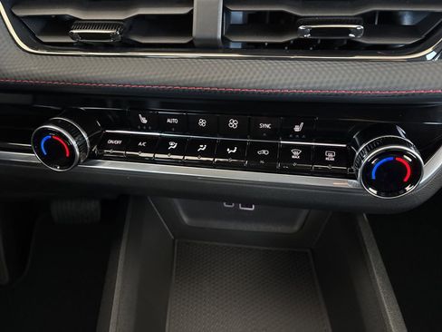 New 2026 Chevrolet Equinox RS w/ Safety and Technology Package image 18