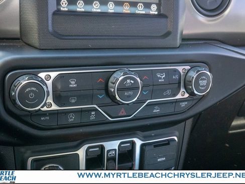 Certified 2020 Jeep Gladiator Sport w/ Quick Order Package 24S image 21