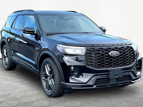 New 2026 Ford Explorer ST-Line RWD image 1