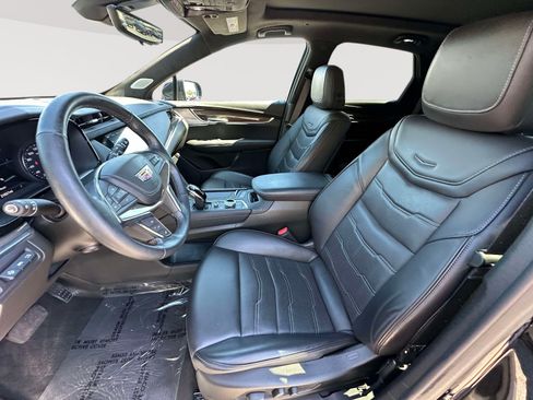 Used 2024 Cadillac XT5 Premium Luxury w/ Platinum Package AWD/4WD image 24