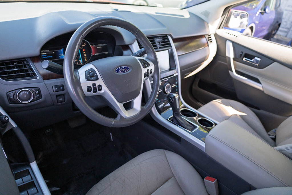 Used 2014 Ford Edge Limited w/ Canadian Touring Package AWD/4WD image 16