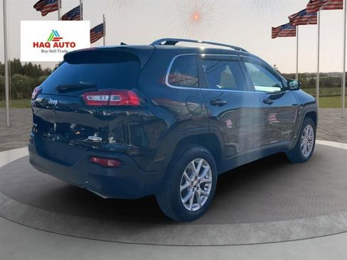 Used 2016 Jeep Cherokee Latitude w/ Safety/Convenience Group image 5