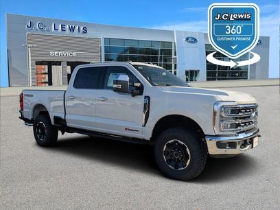 New 2025 Ford F250 Lariat w/ Lariat Ultimate Package
