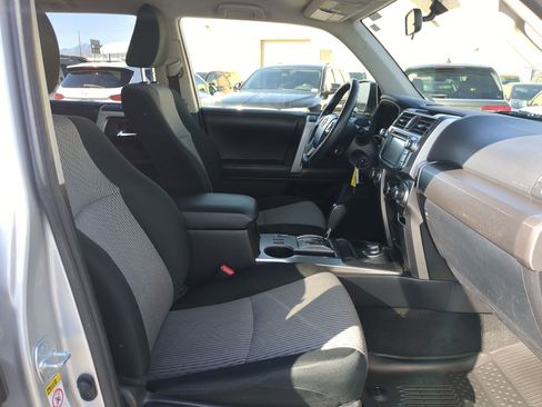 Used 2019 Toyota 4Runner SR5 image 33